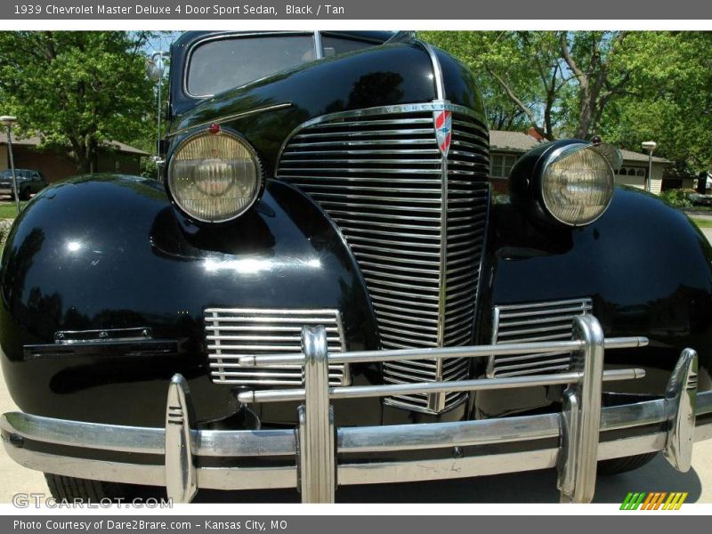 Black / Tan 1939 Chevrolet Master Deluxe 4 Door Sport Sedan