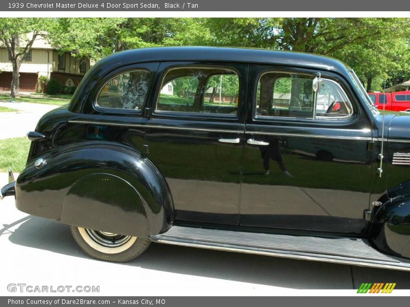 Black / Tan 1939 Chevrolet Master Deluxe 4 Door Sport Sedan
