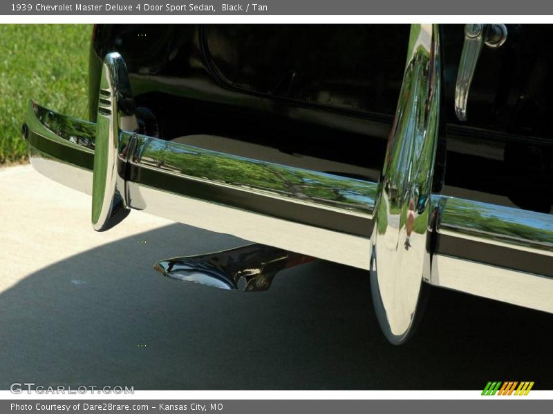 Black / Tan 1939 Chevrolet Master Deluxe 4 Door Sport Sedan