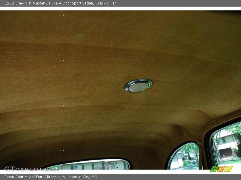 Black / Tan 1939 Chevrolet Master Deluxe 4 Door Sport Sedan