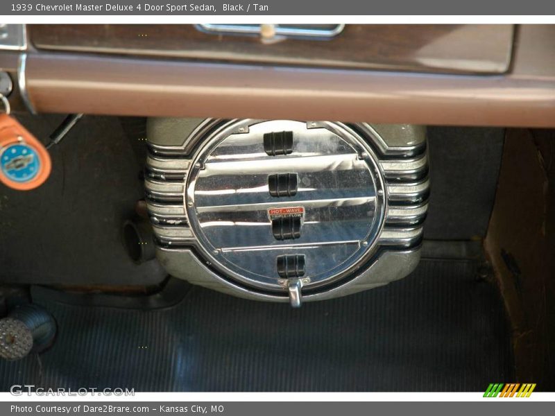 Black / Tan 1939 Chevrolet Master Deluxe 4 Door Sport Sedan