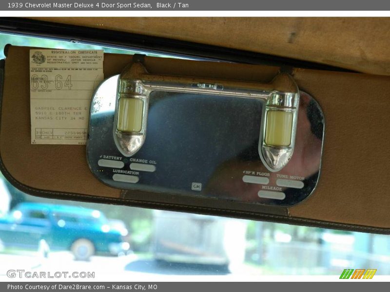 Black / Tan 1939 Chevrolet Master Deluxe 4 Door Sport Sedan