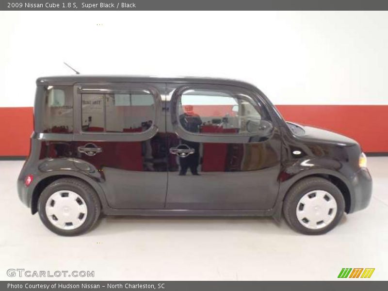 Super Black / Black 2009 Nissan Cube 1.8 S