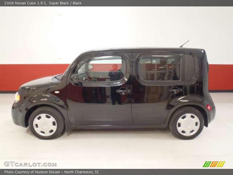 Super Black / Black 2009 Nissan Cube 1.8 S