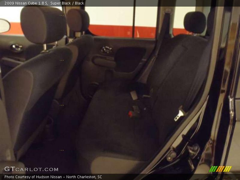 Super Black / Black 2009 Nissan Cube 1.8 S
