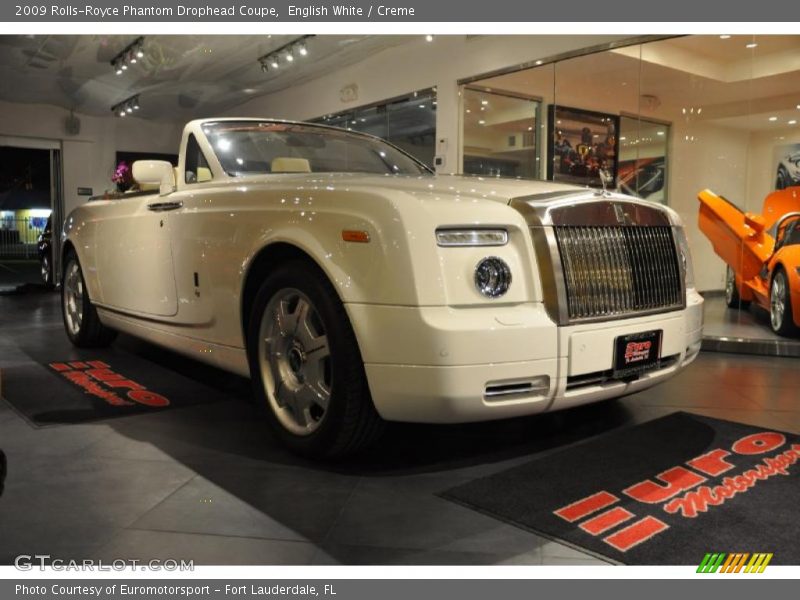 English White / Creme 2009 Rolls-Royce Phantom Drophead Coupe