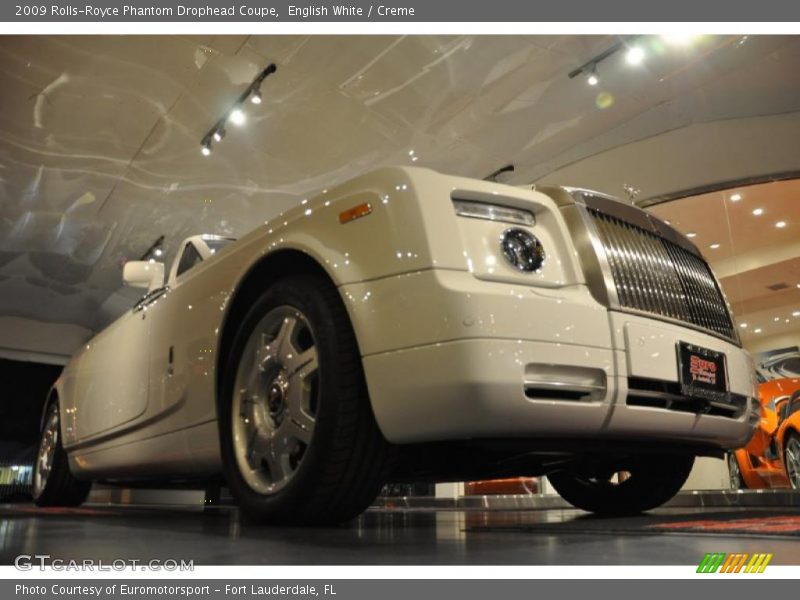 English White / Creme 2009 Rolls-Royce Phantom Drophead Coupe