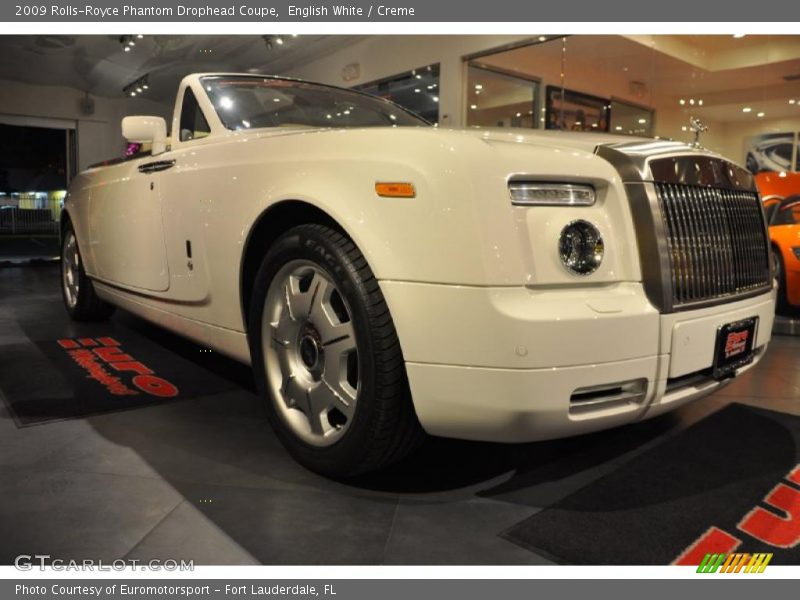 English White / Creme 2009 Rolls-Royce Phantom Drophead Coupe