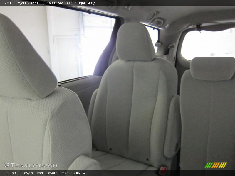 Salsa Red Pearl / Light Gray 2011 Toyota Sienna LE