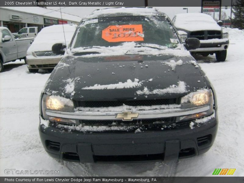 Dark Gray Metallic / Light Gray 2005 Chevrolet TrailBlazer LS 4x4