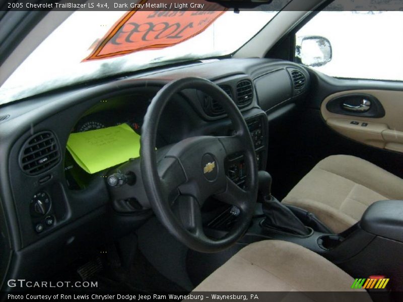 Dark Gray Metallic / Light Gray 2005 Chevrolet TrailBlazer LS 4x4