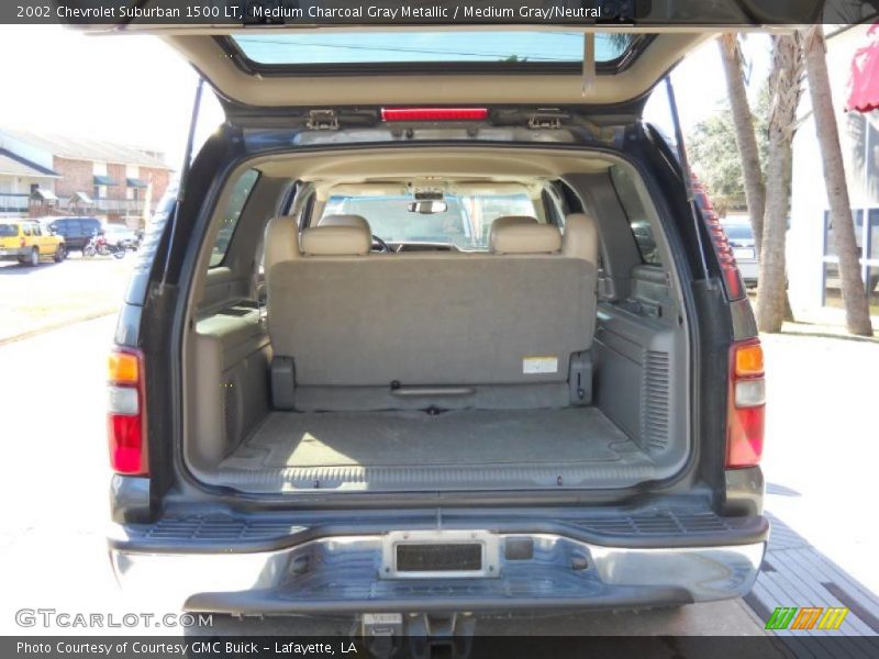 Medium Charcoal Gray Metallic / Medium Gray/Neutral 2002 Chevrolet Suburban 1500 LT