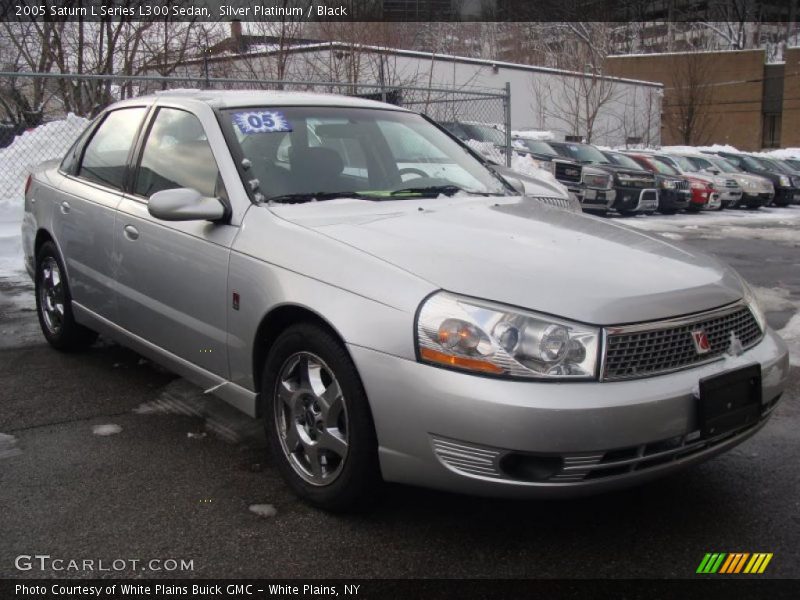 Silver Platinum / Black 2005 Saturn L Series L300 Sedan