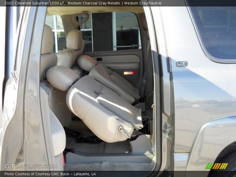 Medium Charcoal Gray Metallic / Medium Gray/Neutral 2002 Chevrolet Suburban 1500 LT
