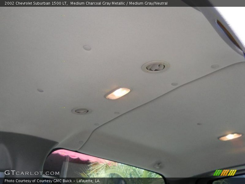 Medium Charcoal Gray Metallic / Medium Gray/Neutral 2002 Chevrolet Suburban 1500 LT