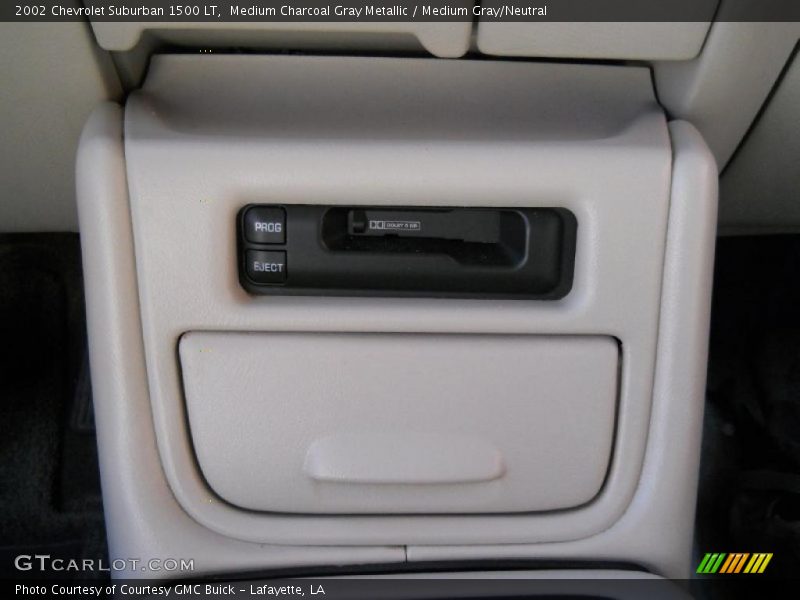 Medium Charcoal Gray Metallic / Medium Gray/Neutral 2002 Chevrolet Suburban 1500 LT