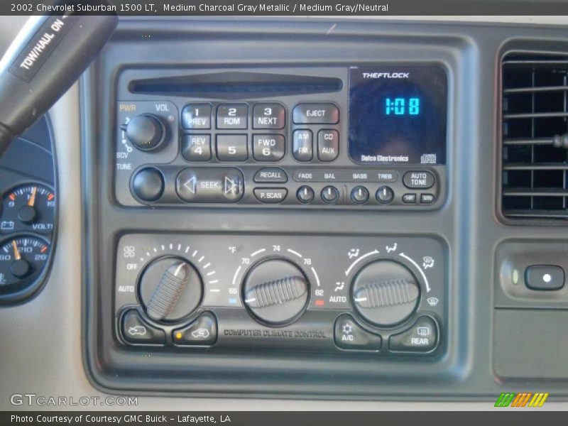 Medium Charcoal Gray Metallic / Medium Gray/Neutral 2002 Chevrolet Suburban 1500 LT