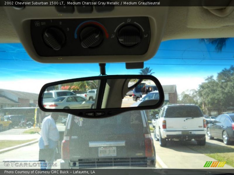 Medium Charcoal Gray Metallic / Medium Gray/Neutral 2002 Chevrolet Suburban 1500 LT