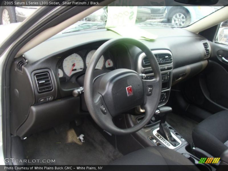 Silver Platinum / Black 2005 Saturn L Series L300 Sedan