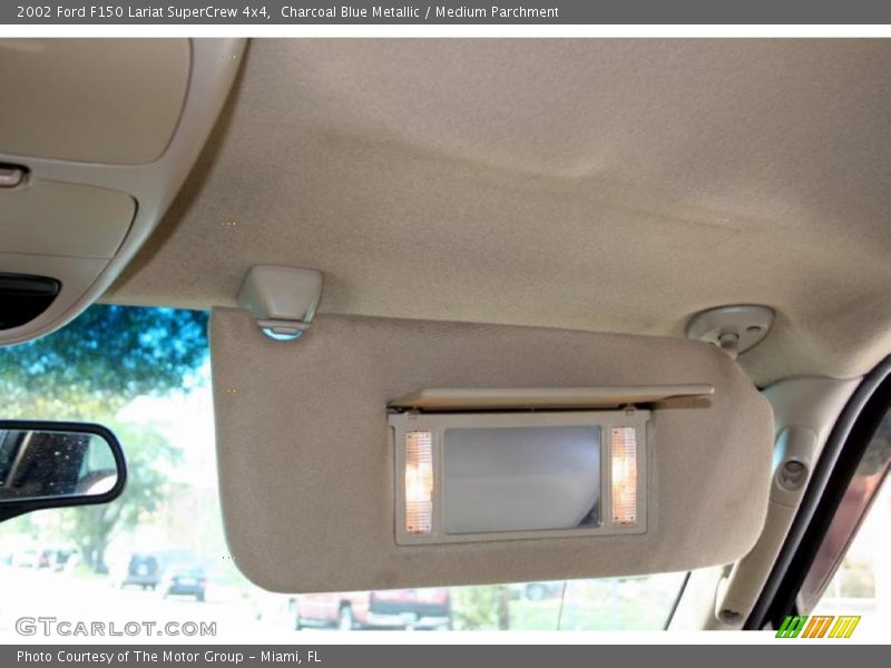 Charcoal Blue Metallic / Medium Parchment 2002 Ford F150 Lariat SuperCrew 4x4
