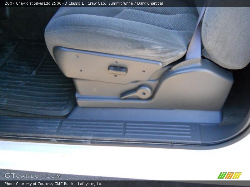 Summit White / Dark Charcoal 2007 Chevrolet Silverado 2500HD Classic LT Crew Cab