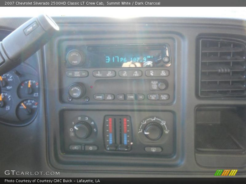 Summit White / Dark Charcoal 2007 Chevrolet Silverado 2500HD Classic LT Crew Cab