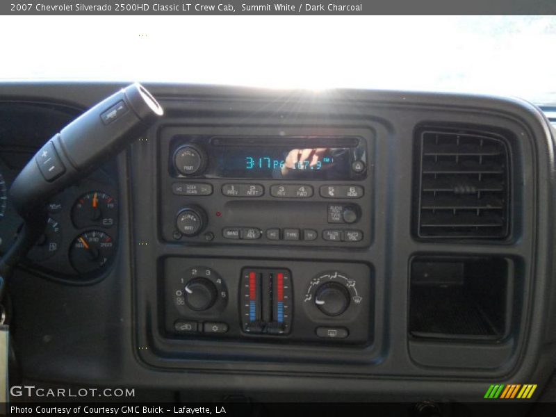 Summit White / Dark Charcoal 2007 Chevrolet Silverado 2500HD Classic LT Crew Cab