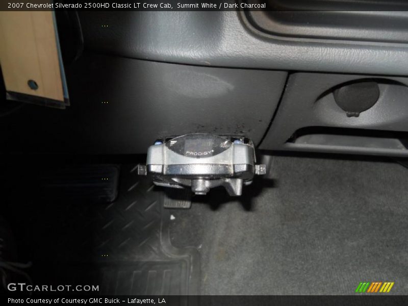 Summit White / Dark Charcoal 2007 Chevrolet Silverado 2500HD Classic LT Crew Cab