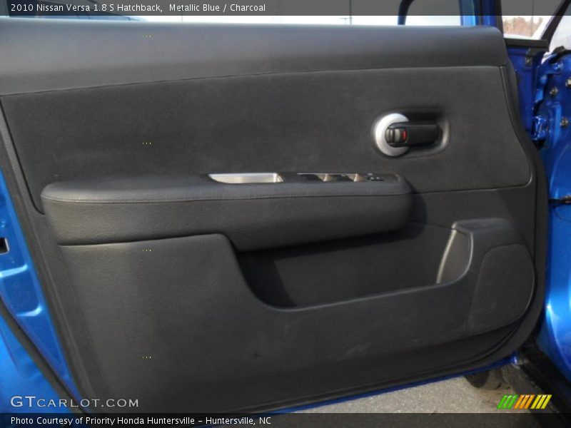 Metallic Blue / Charcoal 2010 Nissan Versa 1.8 S Hatchback