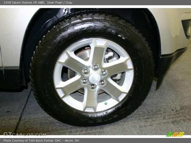 Silver Pearl / Gray 2008 Saturn Outlook XR AWD