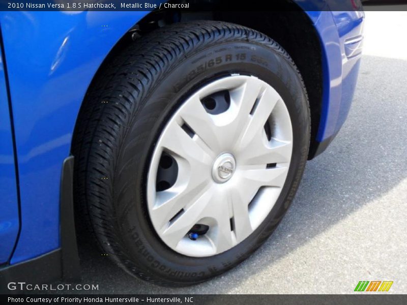 Metallic Blue / Charcoal 2010 Nissan Versa 1.8 S Hatchback