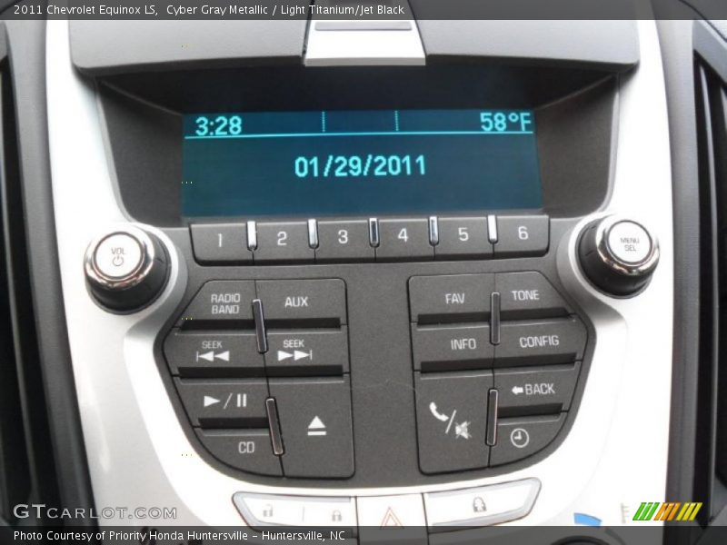 Cyber Gray Metallic / Light Titanium/Jet Black 2011 Chevrolet Equinox LS