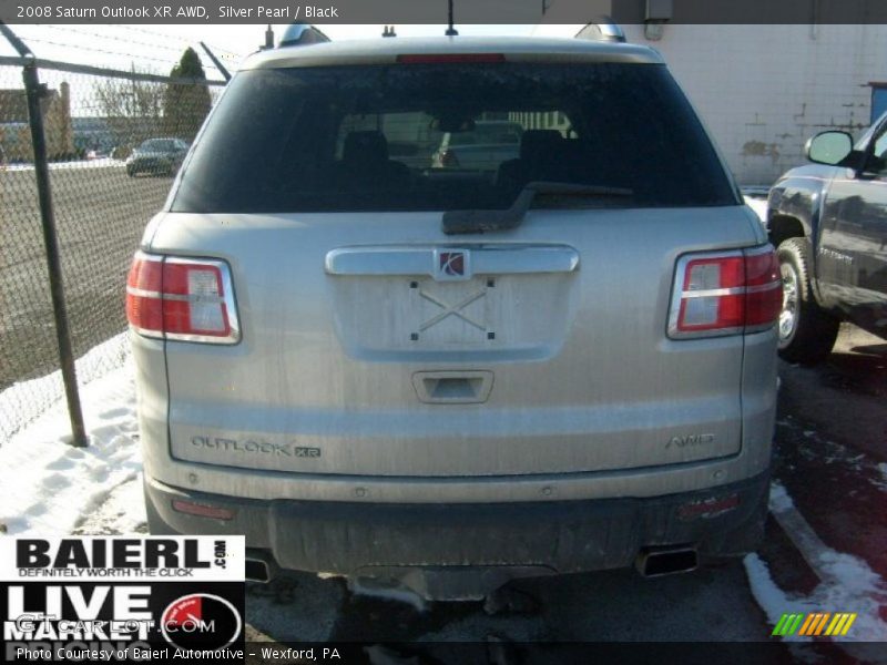 Silver Pearl / Black 2008 Saturn Outlook XR AWD