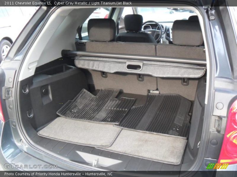 Cyber Gray Metallic / Light Titanium/Jet Black 2011 Chevrolet Equinox LS