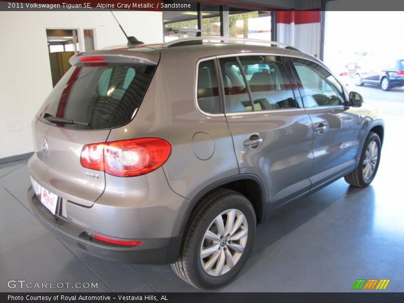 Alpine Gray Metallic / Sandstone 2011 Volkswagen Tiguan SE