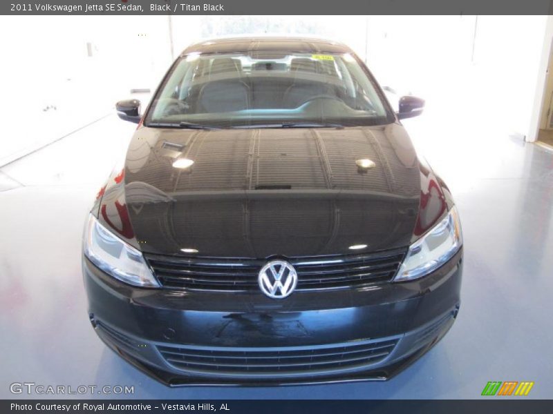 Black / Titan Black 2011 Volkswagen Jetta SE Sedan