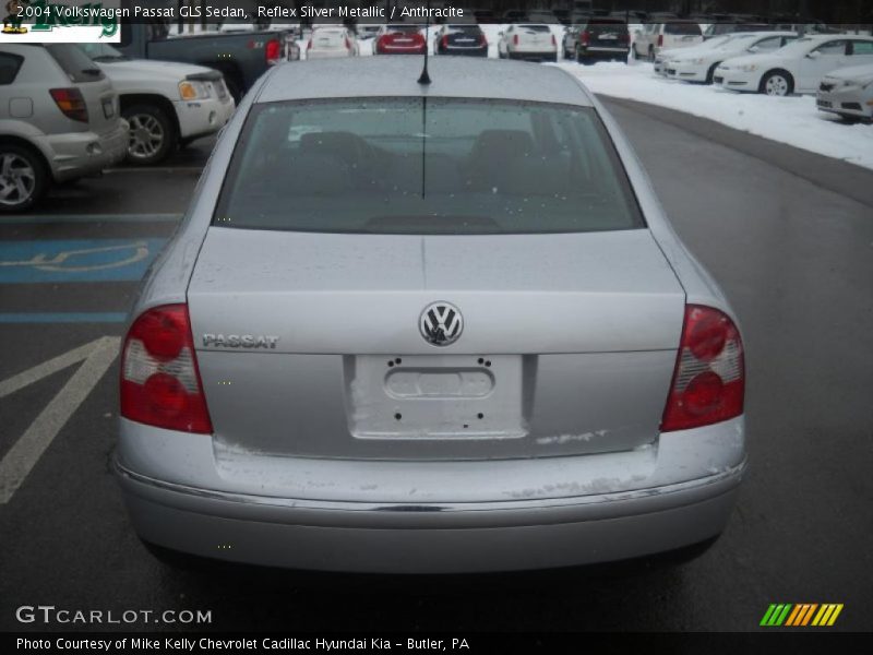 Reflex Silver Metallic / Anthracite 2004 Volkswagen Passat GLS Sedan