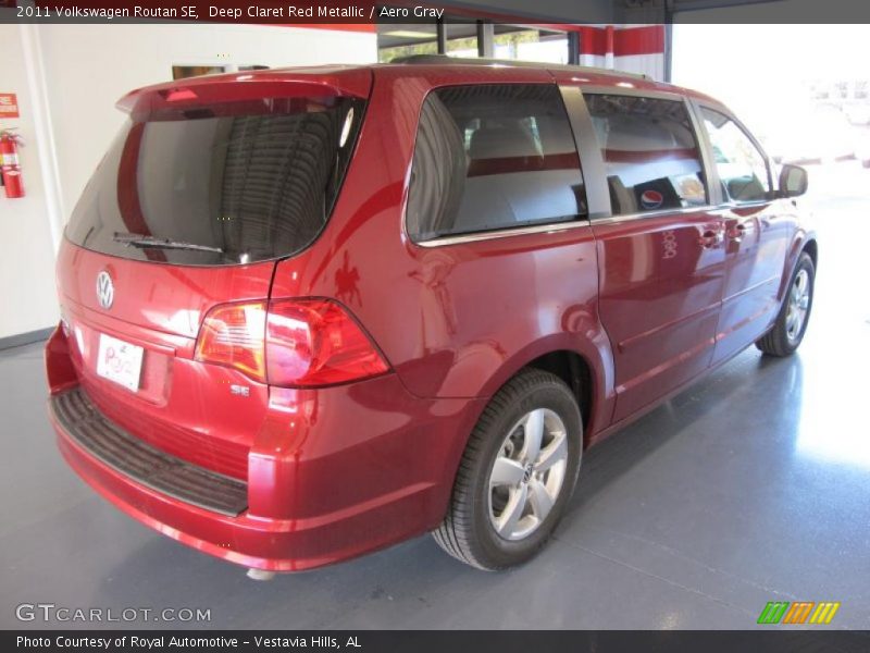 Deep Claret Red Metallic / Aero Gray 2011 Volkswagen Routan SE