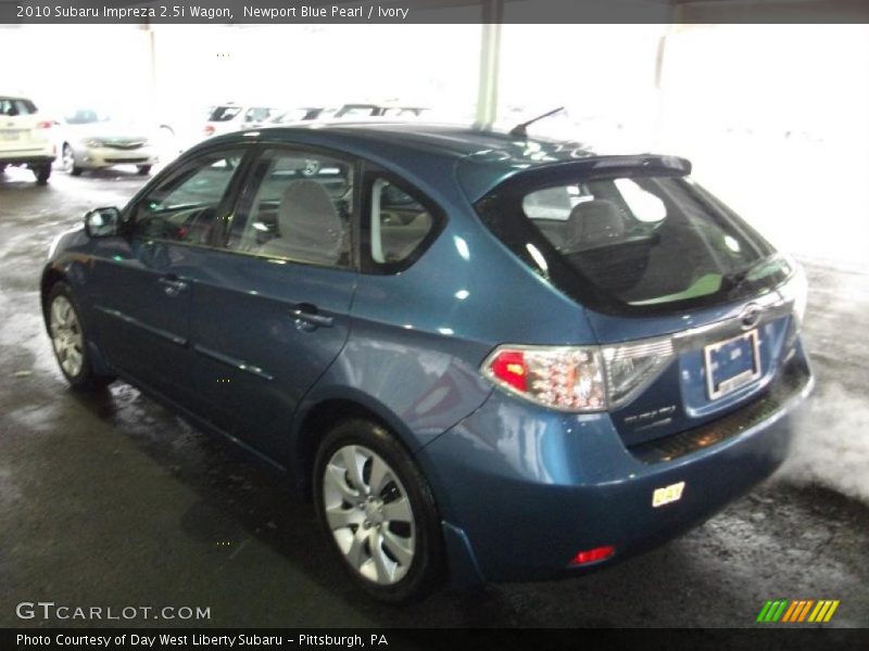 Newport Blue Pearl / Ivory 2010 Subaru Impreza 2.5i Wagon