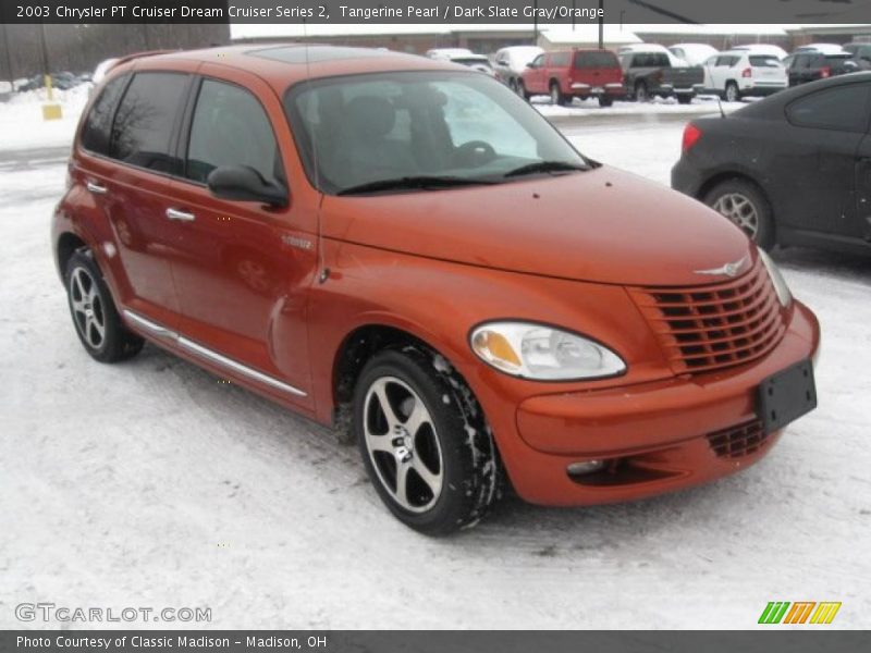 Front 3/4 View of 2003 PT Cruiser Dream Cruiser Series 2