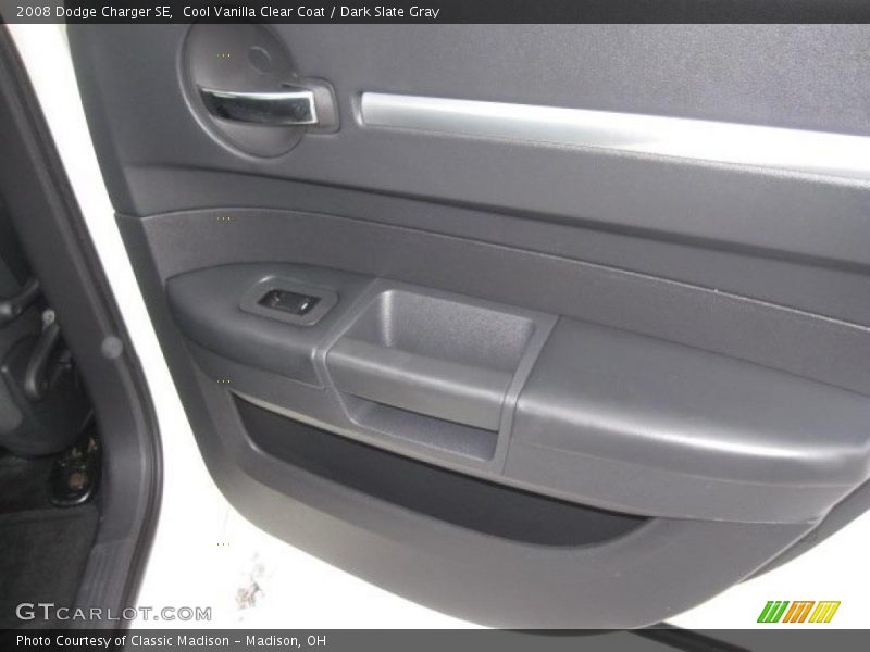 Cool Vanilla Clear Coat / Dark Slate Gray 2008 Dodge Charger SE