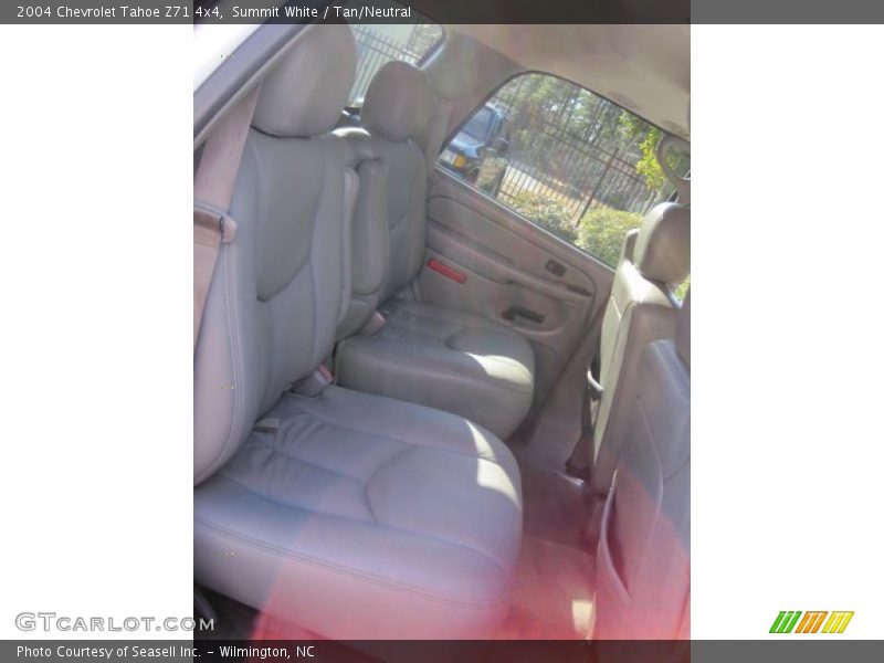 Summit White / Tan/Neutral 2004 Chevrolet Tahoe Z71 4x4