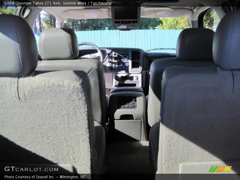Summit White / Tan/Neutral 2004 Chevrolet Tahoe Z71 4x4