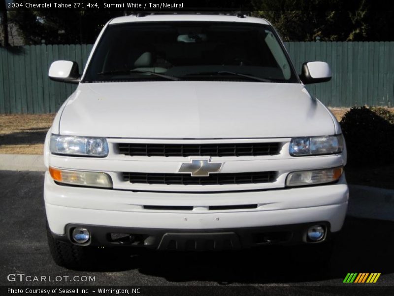 Summit White / Tan/Neutral 2004 Chevrolet Tahoe Z71 4x4