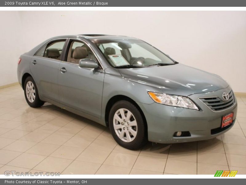Aloe Green Metallic / Bisque 2009 Toyota Camry XLE V6