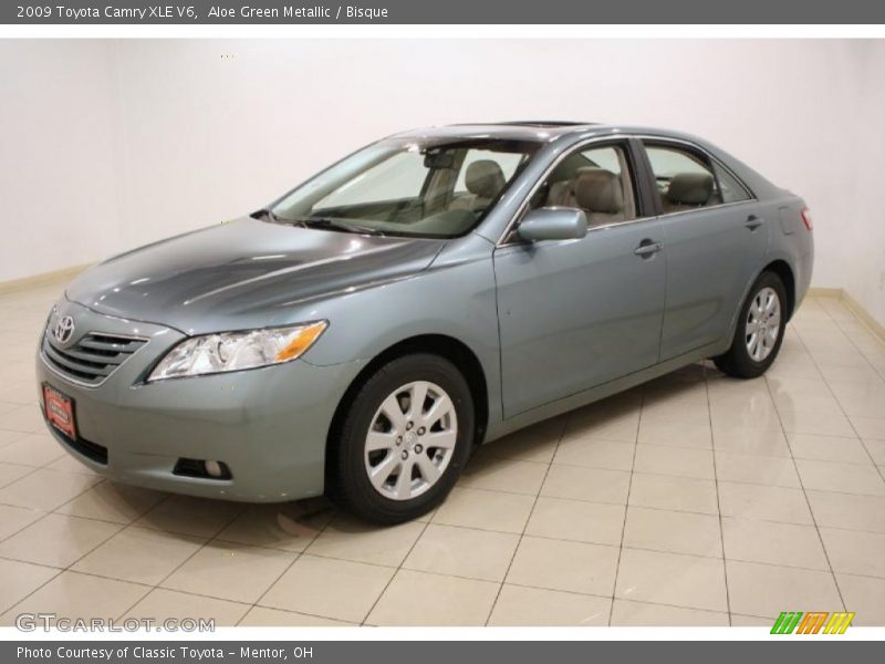 Aloe Green Metallic / Bisque 2009 Toyota Camry XLE V6