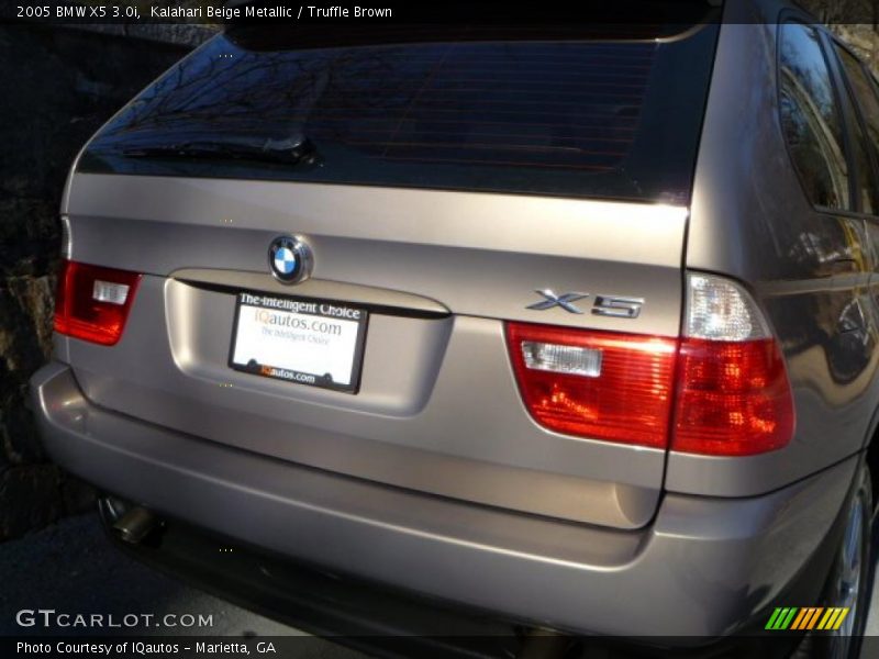 Kalahari Beige Metallic / Truffle Brown 2005 BMW X5 3.0i