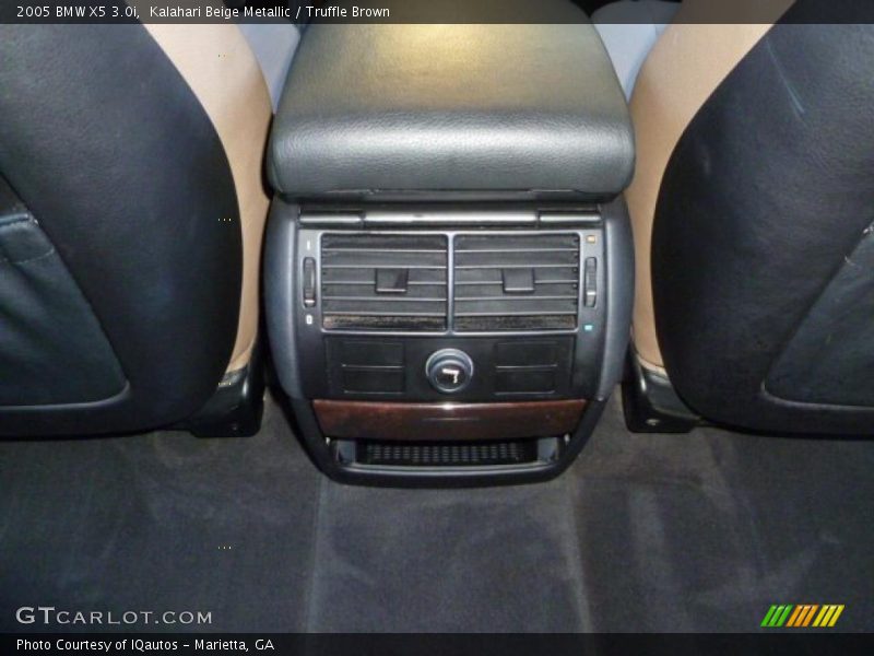 Kalahari Beige Metallic / Truffle Brown 2005 BMW X5 3.0i