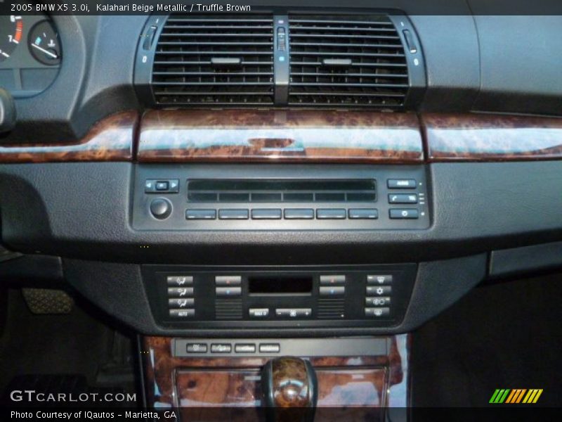 Kalahari Beige Metallic / Truffle Brown 2005 BMW X5 3.0i