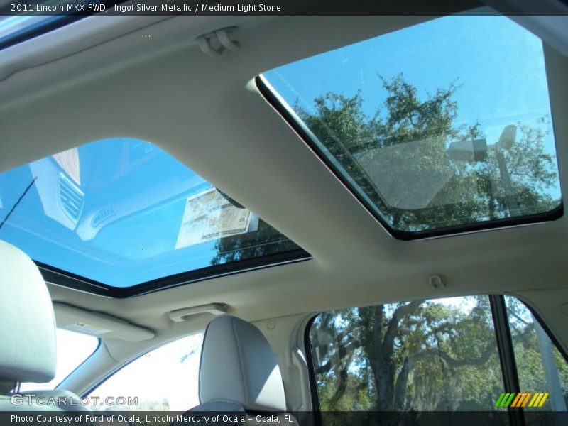 Sunroof of 2011 MKX FWD